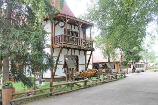 Hotel Комплекс Відпочинку "Колиба" Korosten Exterior foto