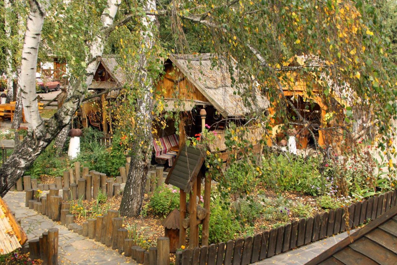 Hotel Комплекс Відпочинку "Колиба" Korosten Exterior foto